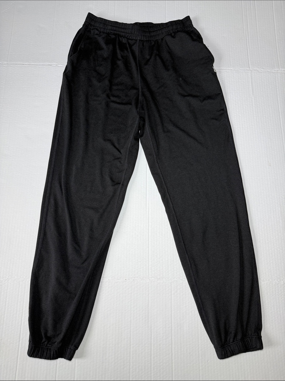 Vuori Black Relaxed Track Joggers Size XS women’s